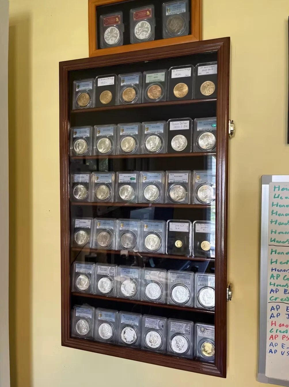 Coin Slab Display Case Lighted NGC PCGS Cherry Wood Locking Collector Shadow Box