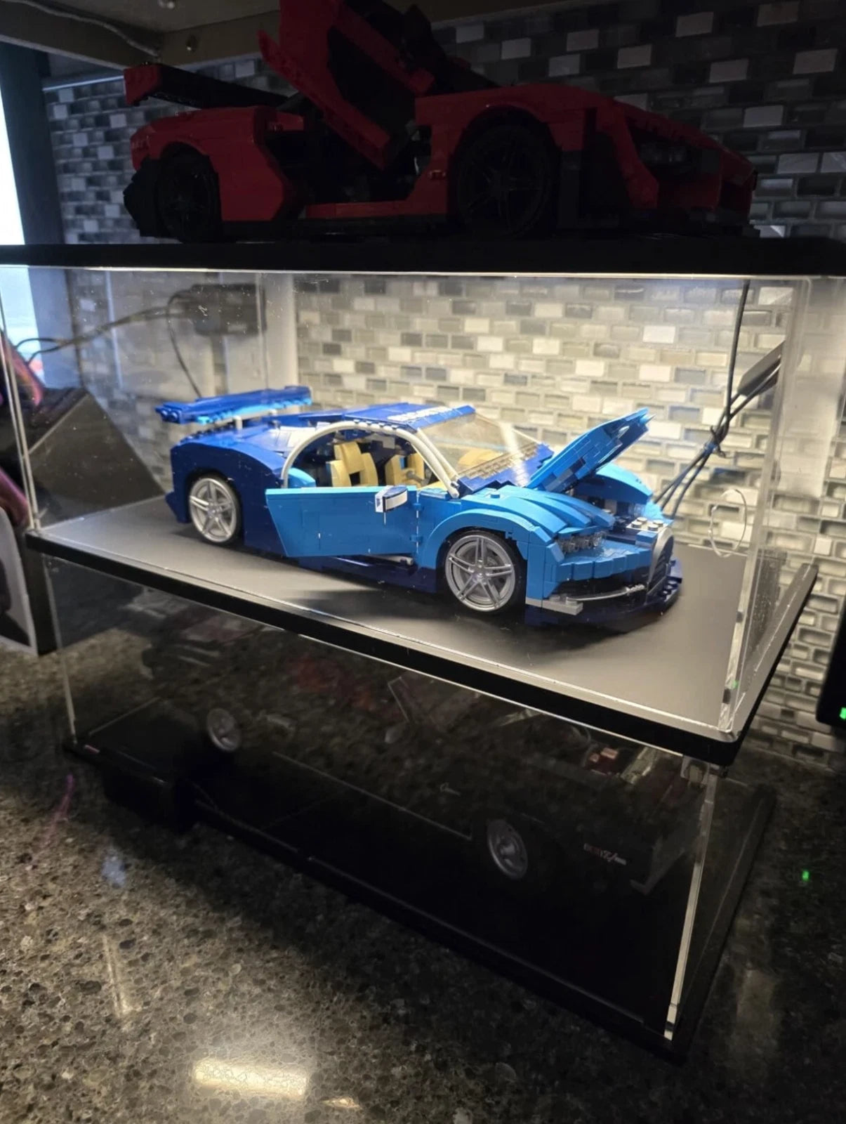 Car Display Case Acrylic LED Light 1/12 Clear Rack Model 1/18 Diecast Door Box